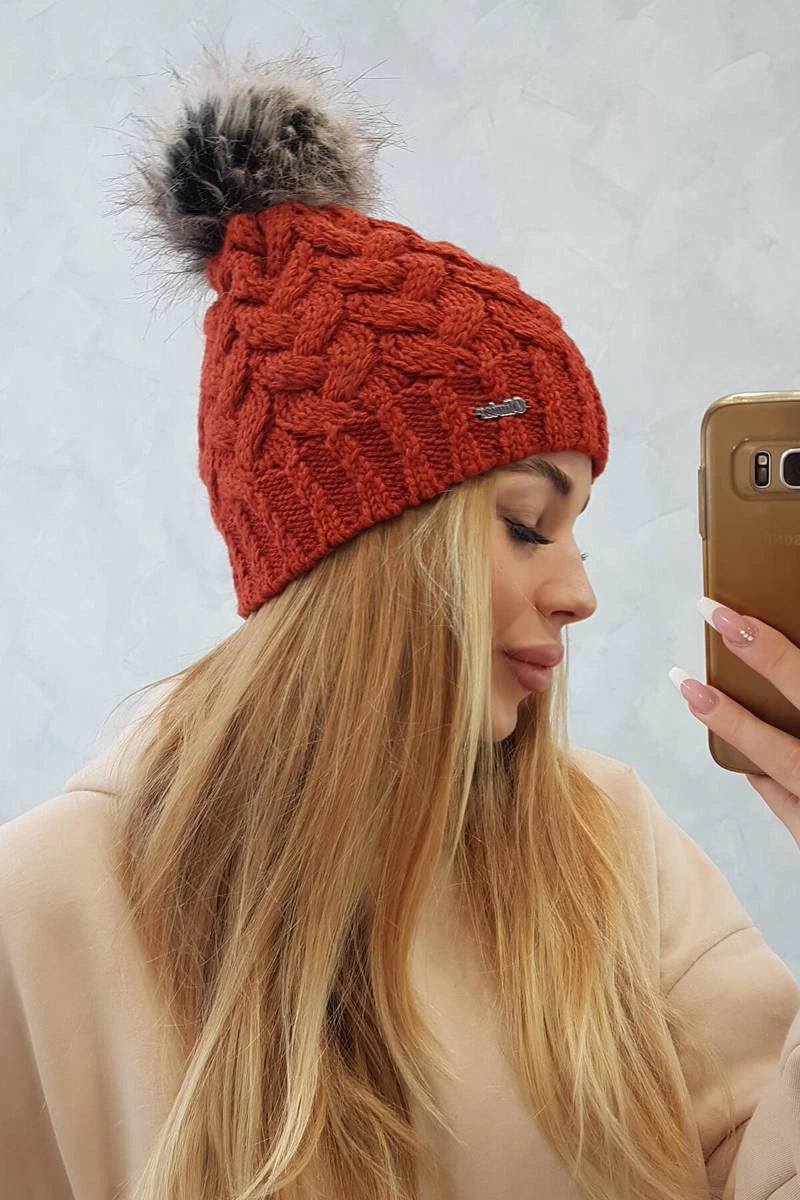 Čapica s fleece Daria K217 ruda univerzálne