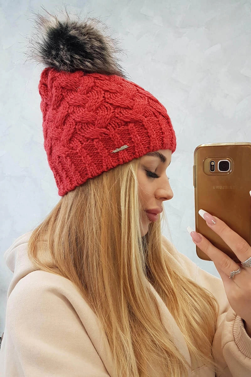 Čapica s fleece Daria K217 malina univerzálne