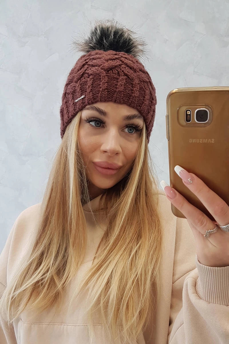 Čapica s fleece Daria K217 hnedá univerzálne