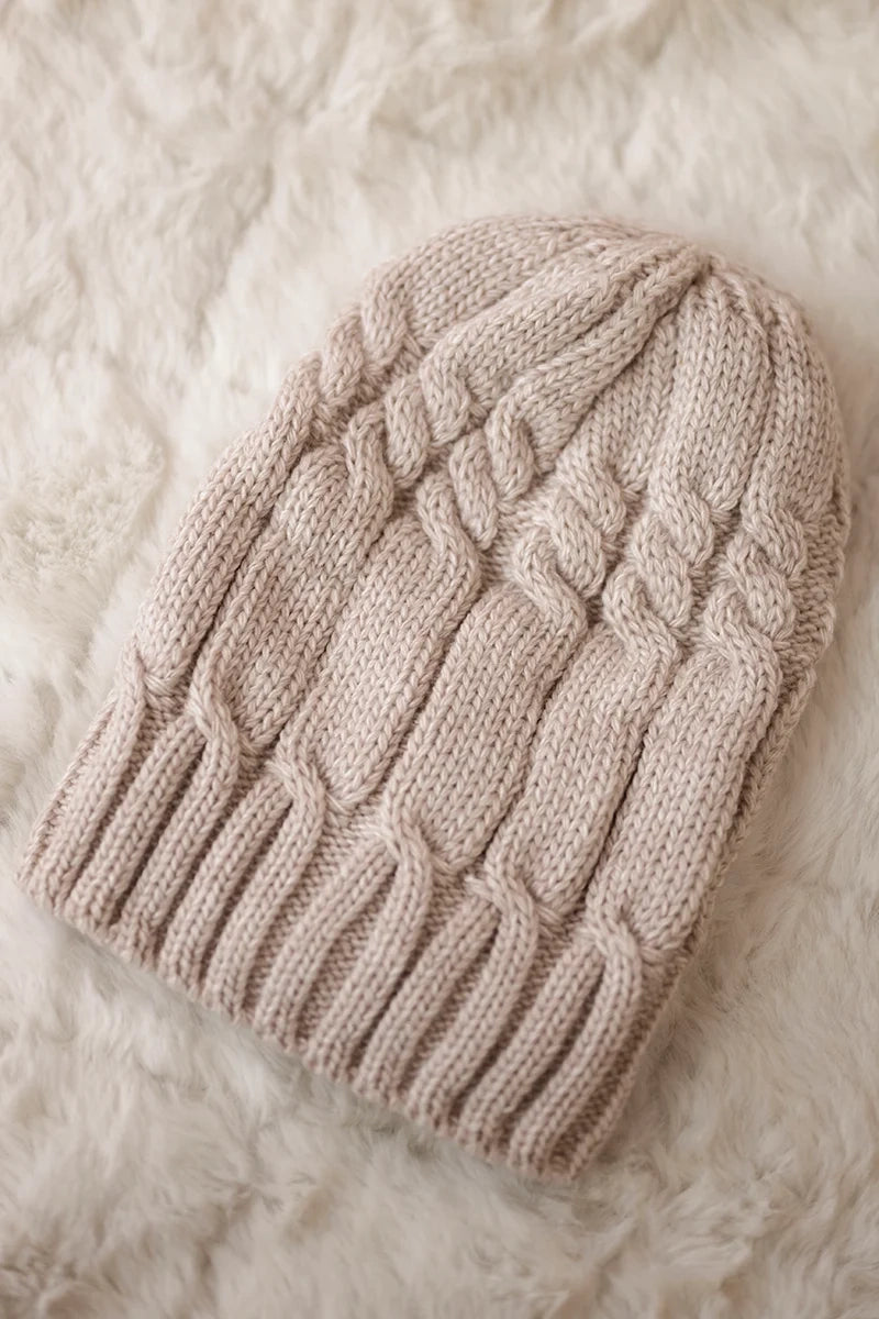 Čapica s fleece Iwona K221 béžová univerzálne