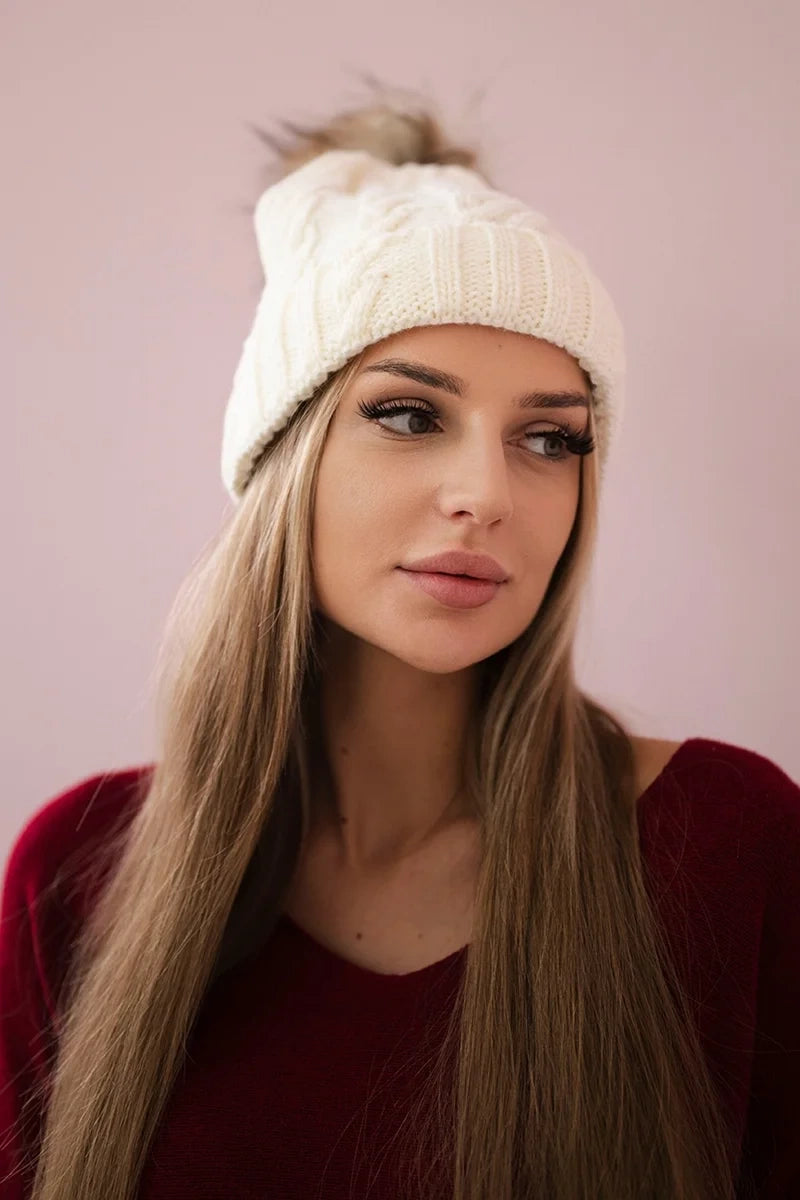 Čapica s fleece Warkocz K226 ecru univerzálne