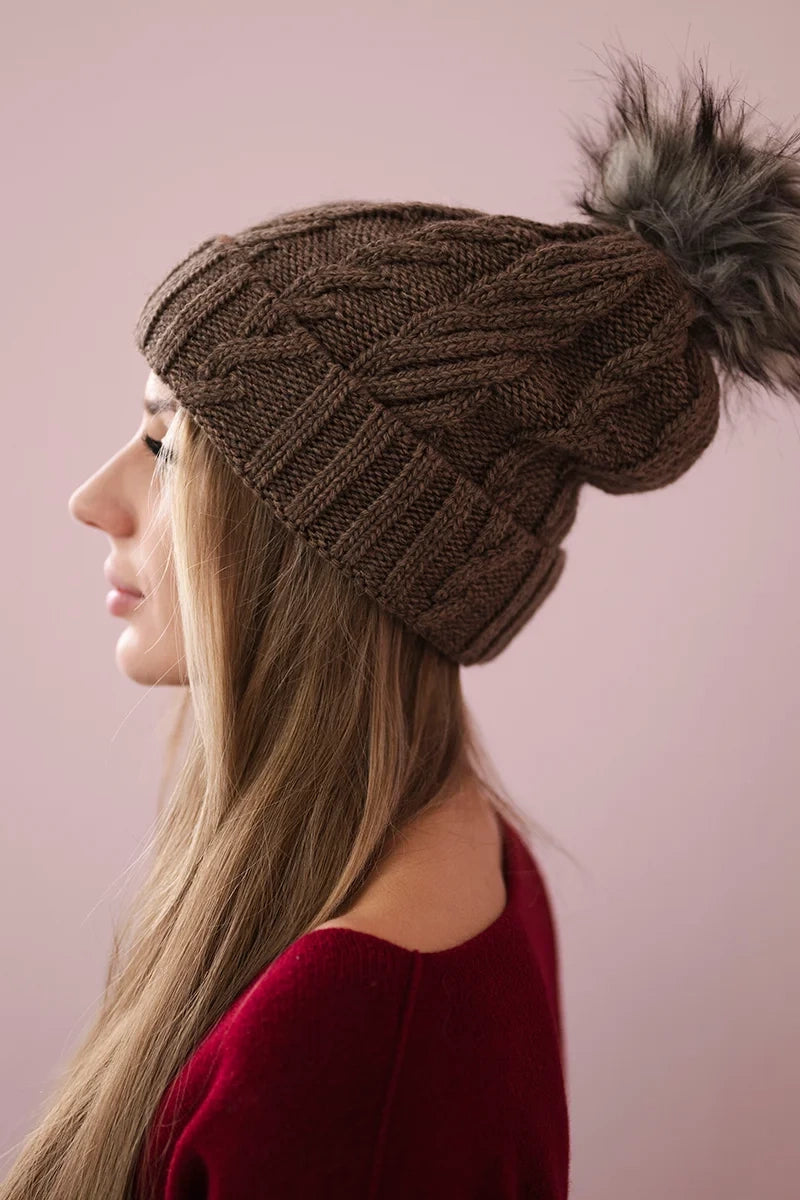 Čapica s fleece Warkocz K226 mocca univerzálne