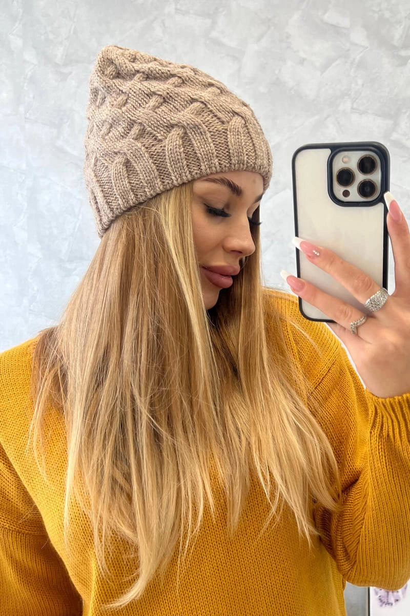 Čapica s fleece Agnieszka K239 tmavo béžová univerzálne