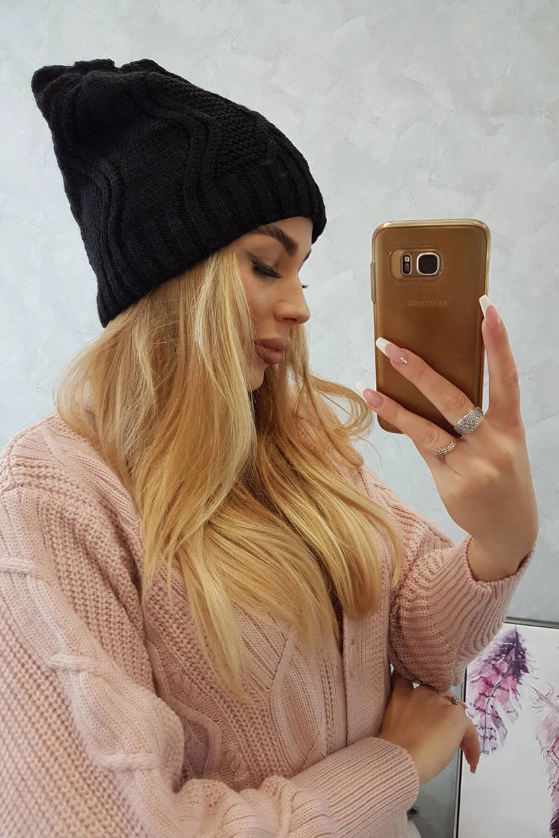 Čapica s fleece Sylwia K244 čierna univerzálne