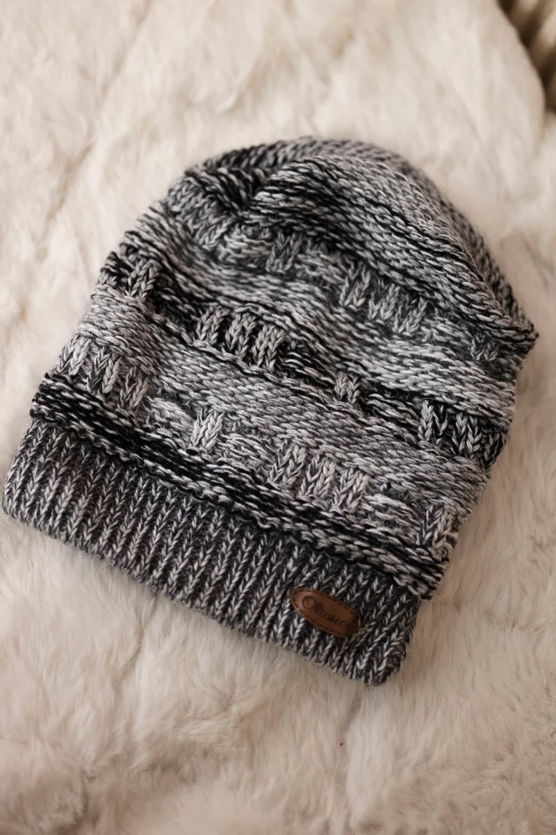 Čapica s fleece Patrycja K254 čierna + šedá univerzálne
