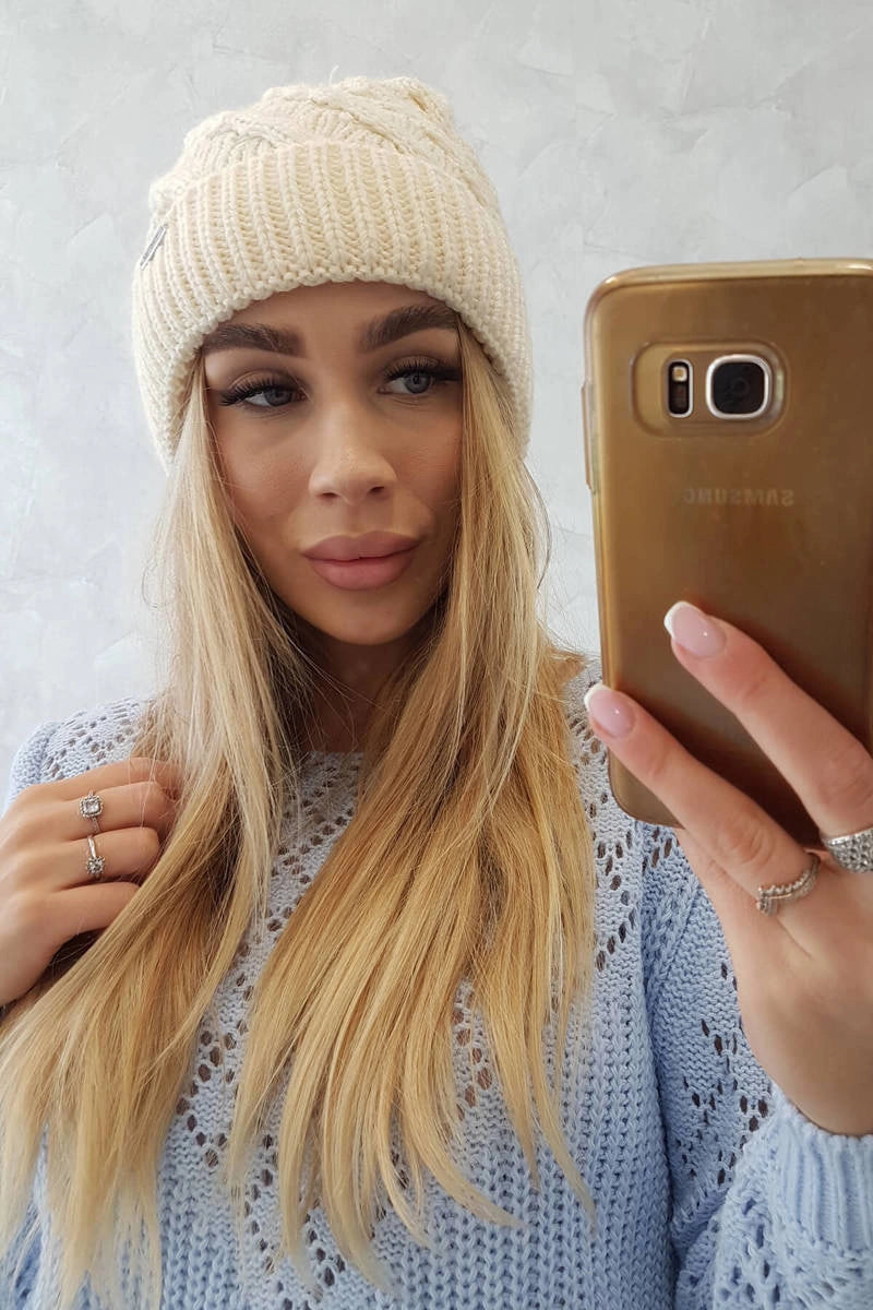 Čapica s fleece Wanda K281 ecru univerzálne