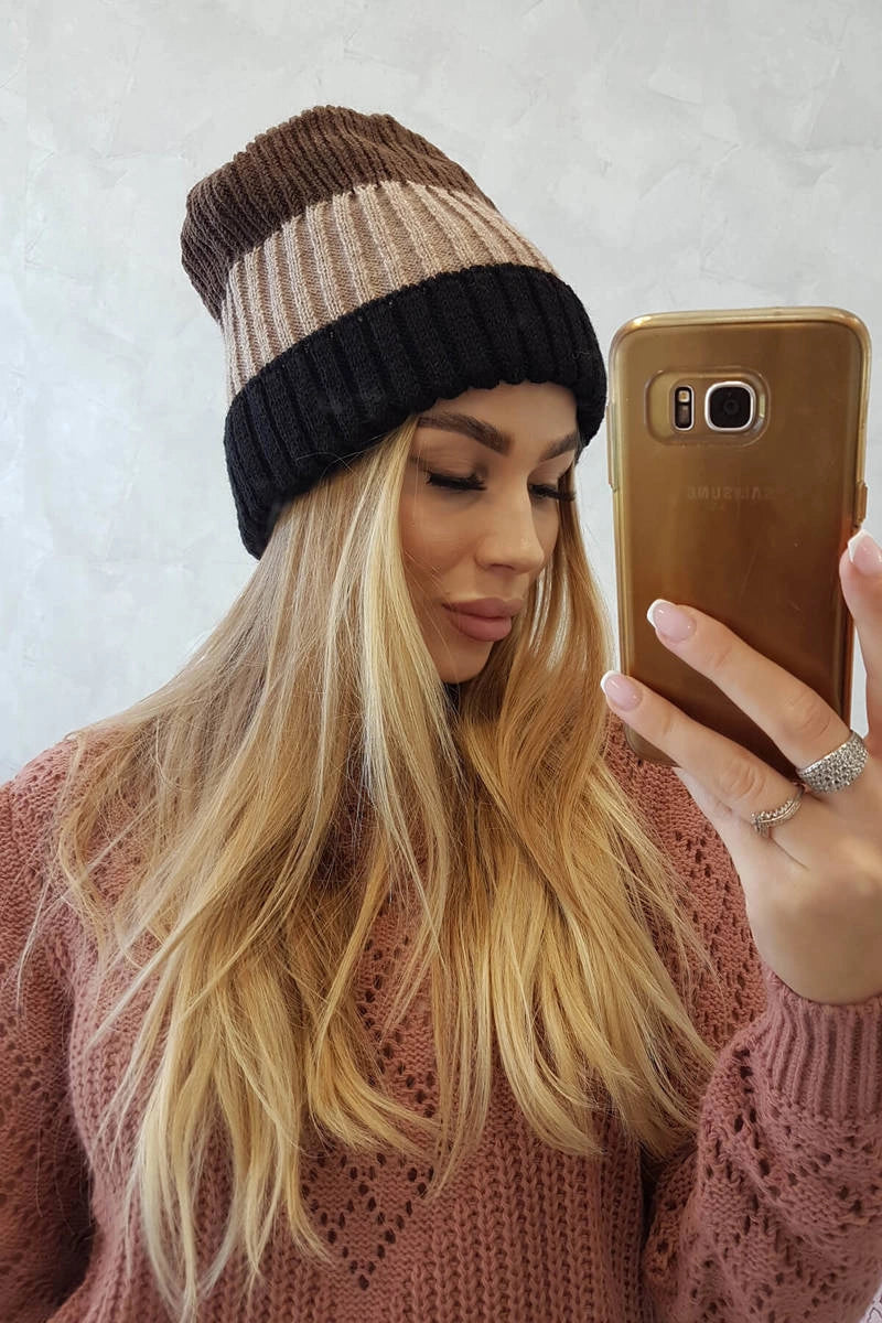 Čapica s fleece Bojana K265 čierna+béžová+cappuccino univerzálne