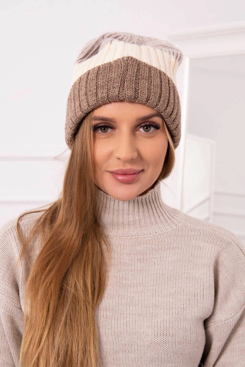 Čapica s fleece Bojana K265 tmavá béžová+ecru+svetlo béžová univerzálne
