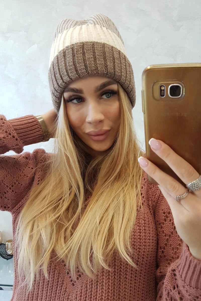 Čapica s fleece Bojana K265 tmavá béžová+ecru+svetlo béžová univerzálne