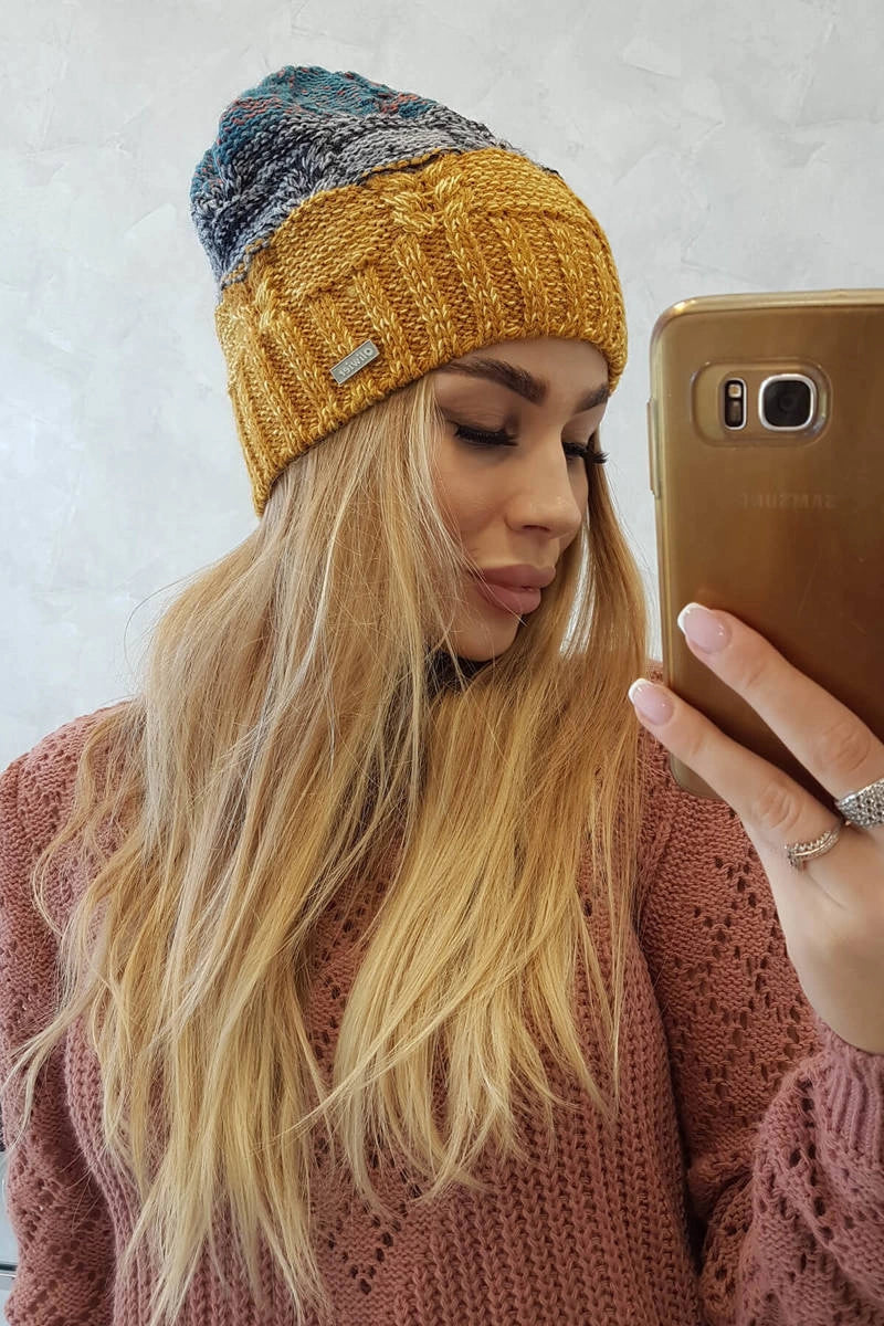 Čapica s fleece Dolores K303 horčica+čierna+mora univerzálne