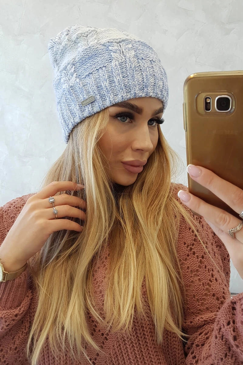 Čapica s fleece Dolores K303 modrá + biela + džínsy univerzálne