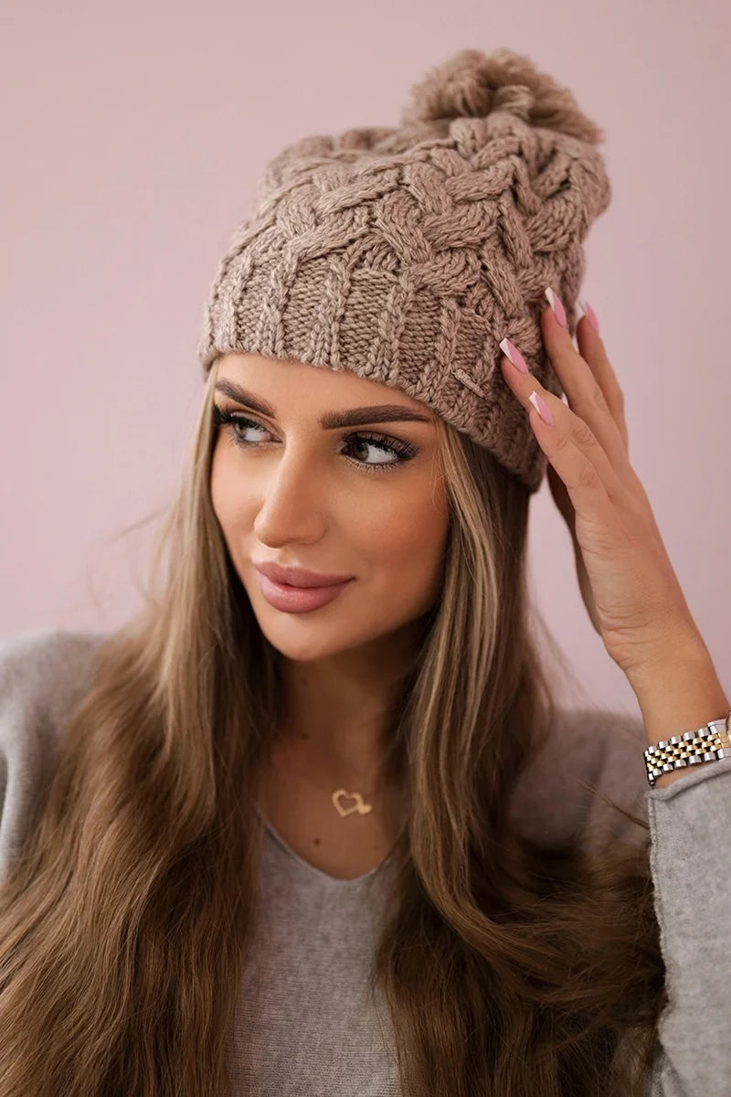 Čapica s fleece Waleria K307 tmavo béžová univerzálne