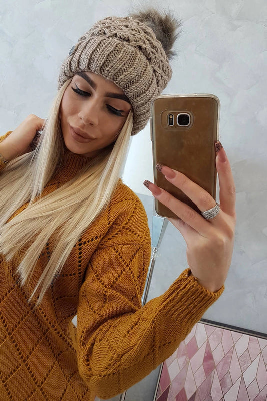 Čapica K165 tmavo béžová univerzálne