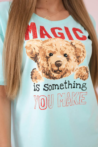 Blúzka s potlačou Magic mäta univerzálne
