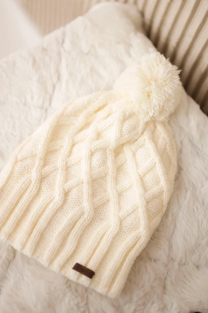 Čapica с fleece Milano K203 ecru univerzálne