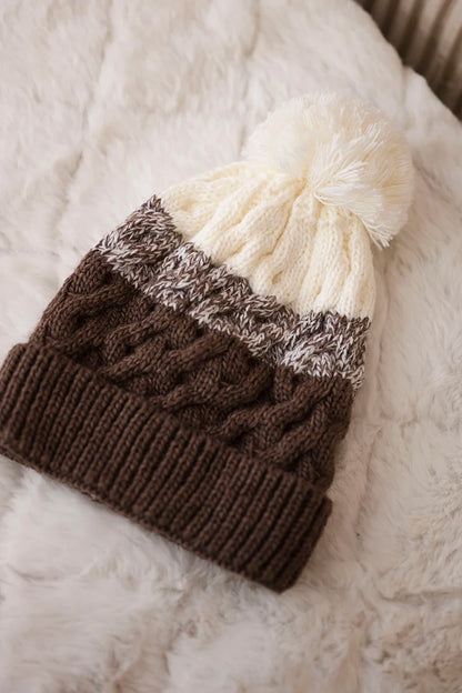 Čapica s fleece Ilona K218 cappuccino+ecru univerzálne