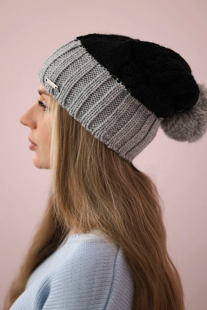 Čapica s fleece Paris K212 čierna+sivá univerzálne