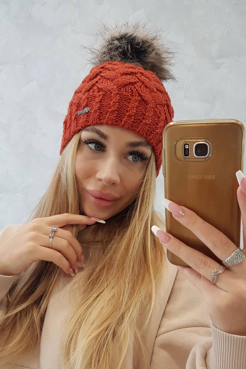 Čapica s fleece Daria K217 ruda univerzálne
