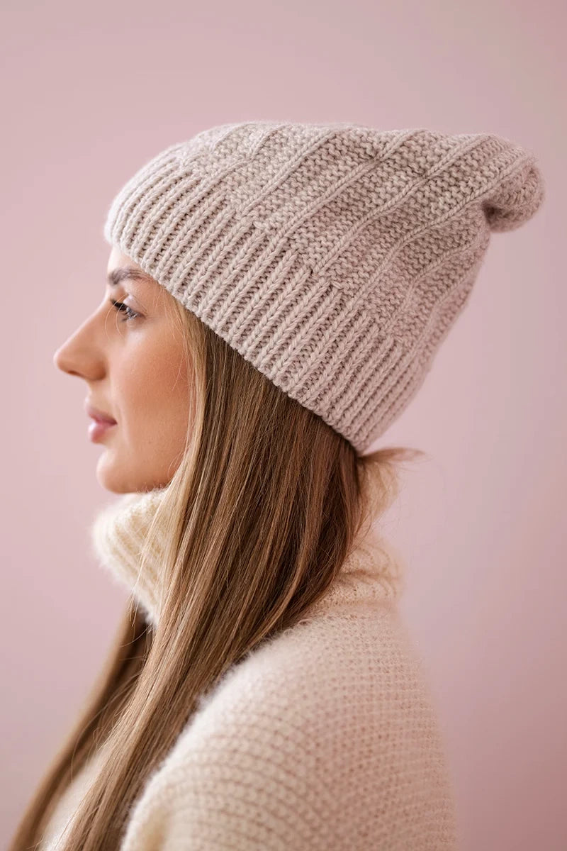 Čapica s fleece Anna K238 béžová univerzálne