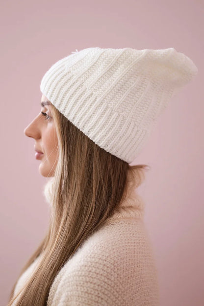 Čapica s fleece Anna K238 ecru univerzálne