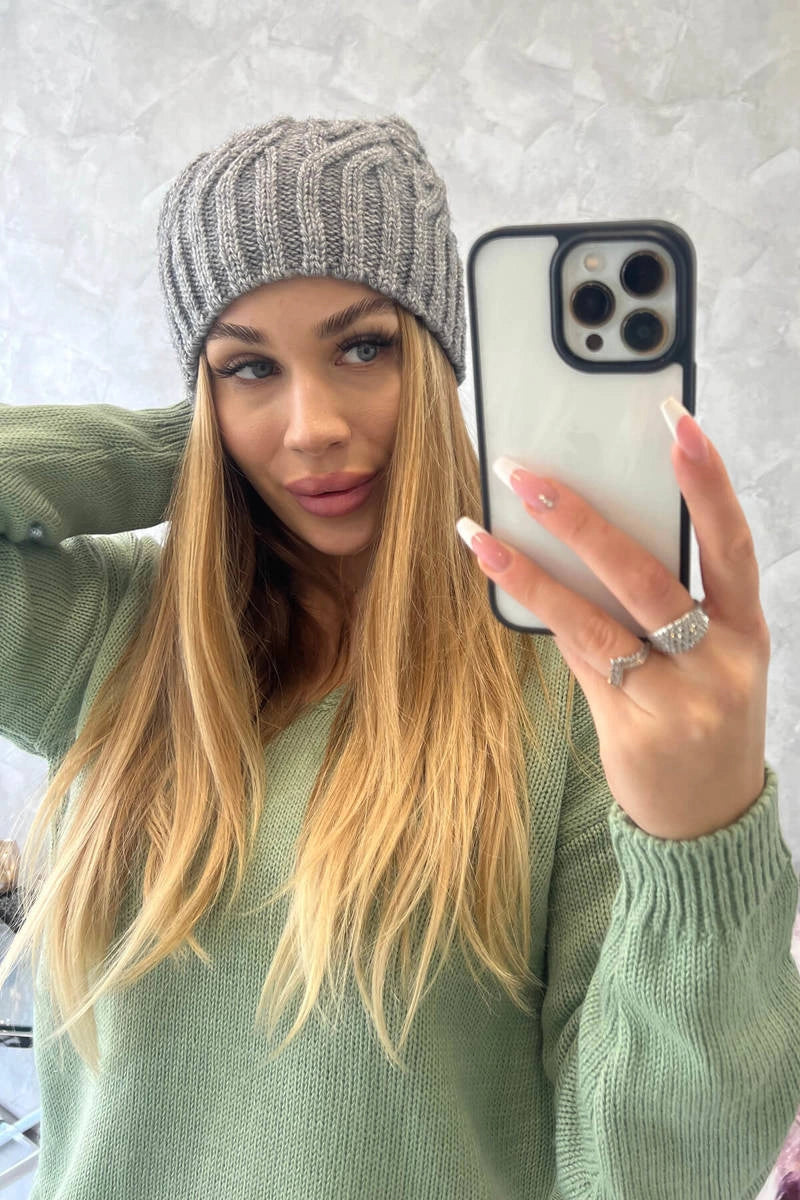 Čapica s fleece Paulina K227 tmavošedý univerzálne