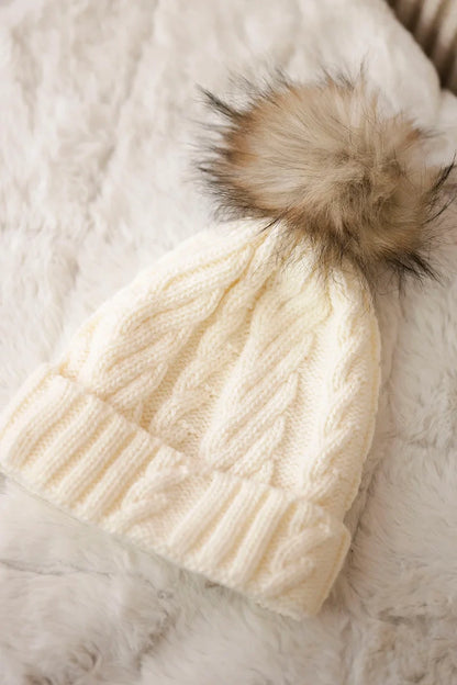 Čapica s fleece Warkocz K226 ecru univerzálne