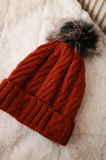 Čapica s fleece Warkocz K226 ruda univerzálne