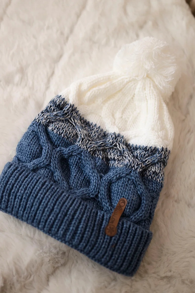 Čapica s fleece Alice K248 džínsy+biela univerzálne