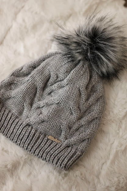 Čapica s fleece Ela K242 svetlo šedá univerzálne