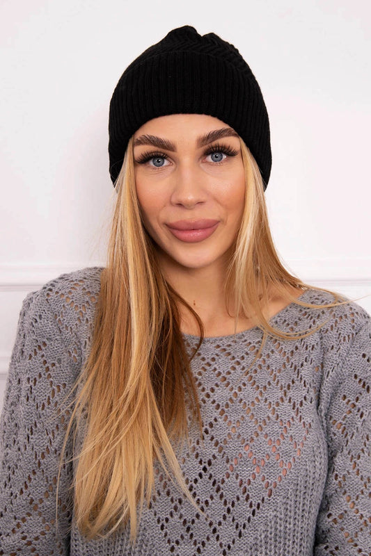 Čiapka tenká Oliwia K252 čierna univerzálne