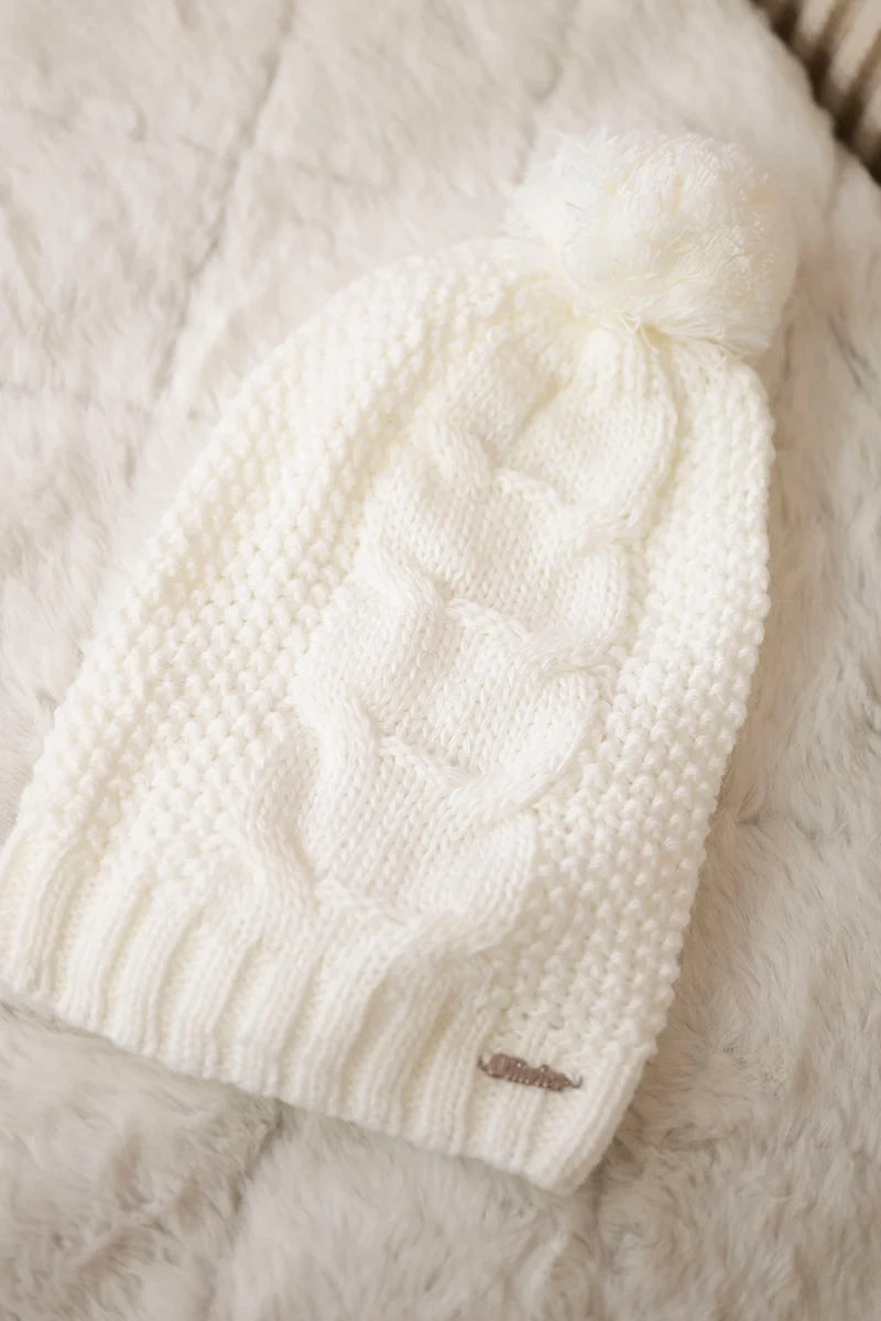 Čapica s fleece Sandra K210 biely univerzálne