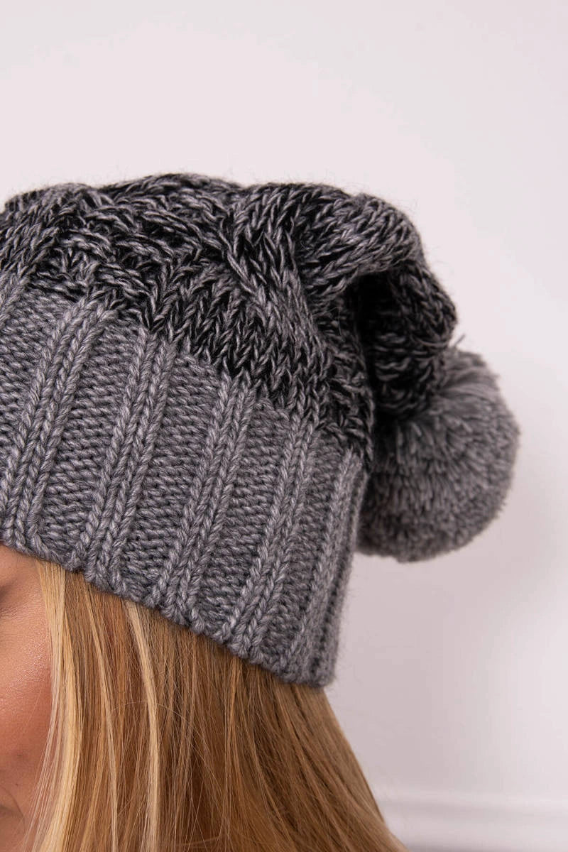 Čapica s fleece Paryż K213 tmavo šedá + čierna univerzálne