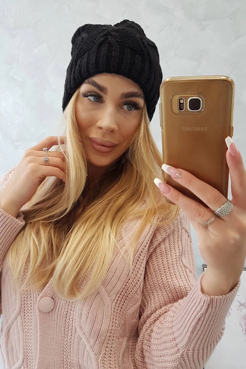 Čapica s fleece Sylwia K244 čierna univerzálne