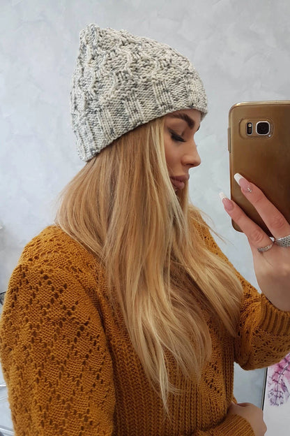 Čiapka s otočením nahor Eliza K205 ecru + sivá univerzálne