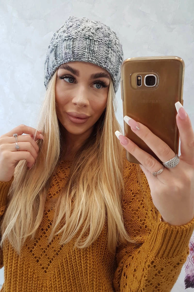 Čiapka s otočením nahor Eliza K205 šedá + fialová + ecru univerzálne