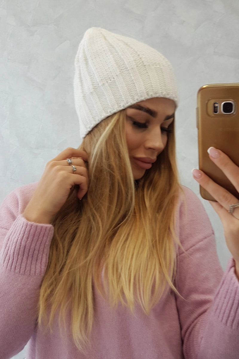 Čapica s fleece Ida K320 biely univerzálne