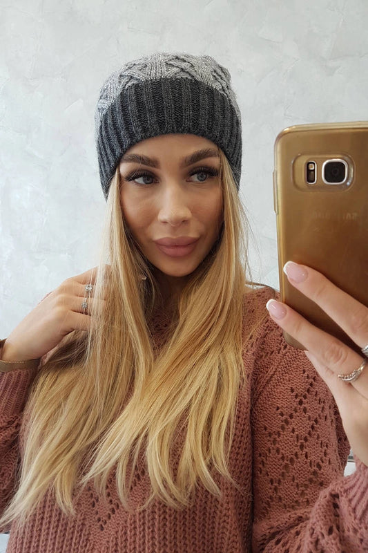 Čapica s fleece Bibiana K264 grafit + sivá univerzálne