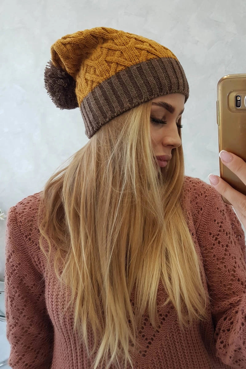 Čapica s fleece Bibiana K264 mocca + horčica univerzálne