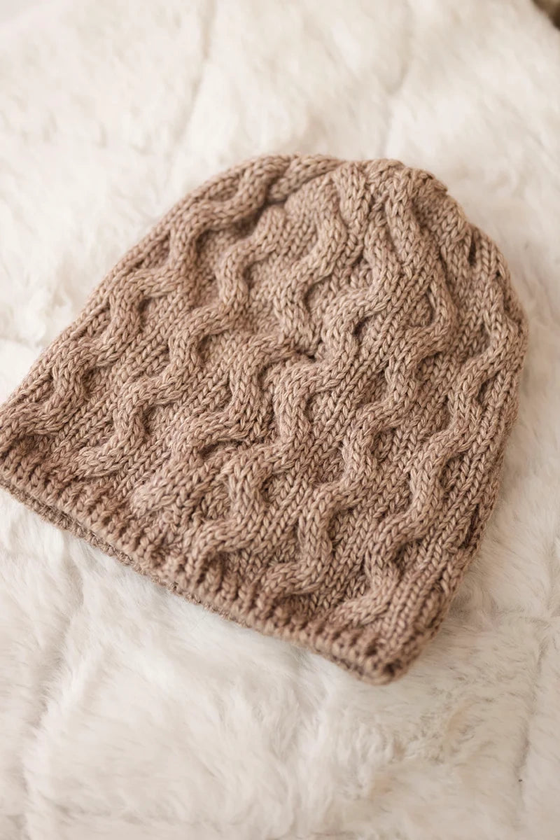 Čapica s fleece Teresa K285 tmavo béžová univerzálne