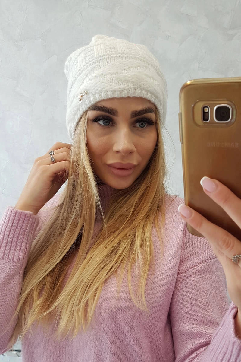 Čapica s fleece Edyta K298 ecru univerzálne