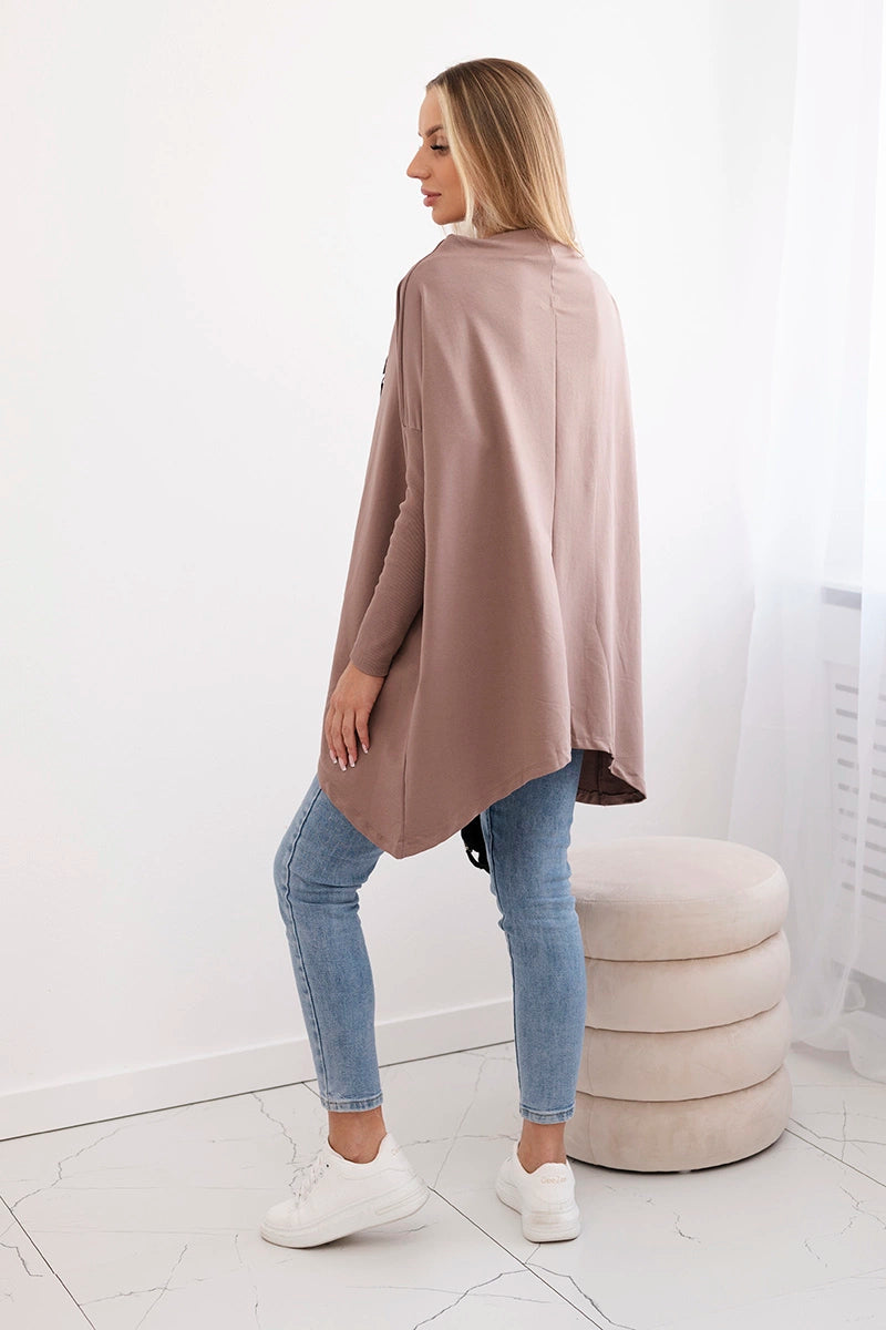 Mikina oversize s asymetrickými stranami mocca univerzálne