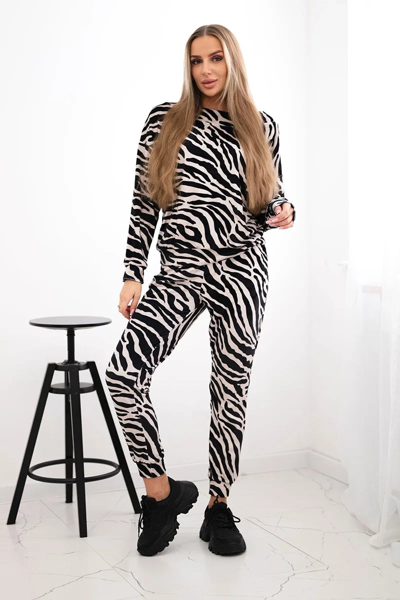 Velúrová súprava s potlačou zebra čierna+béžová univerzálne
