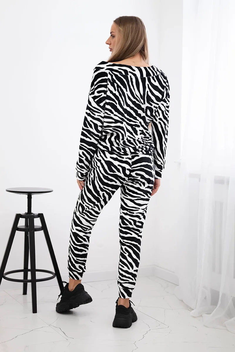 Velúrová súprava s potlačou Zebra čierna + biela univerzálne