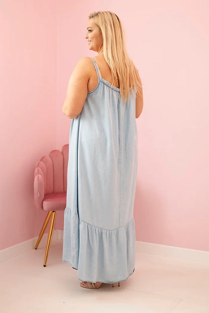Dámske plus size šaty na ramienka s volánom svetlá rifľovina univerzálne