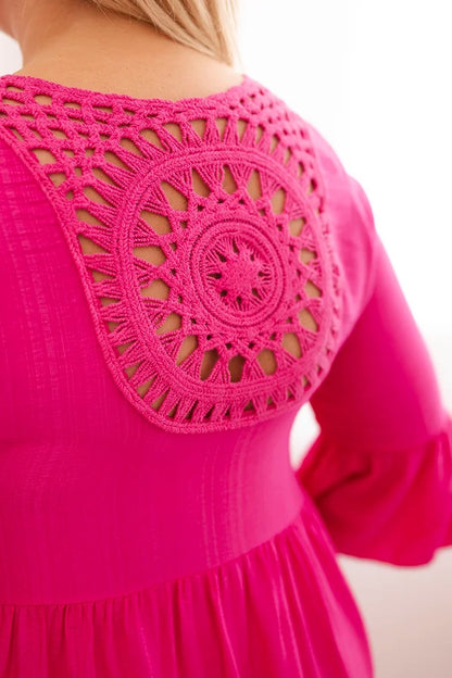 Dámske viskózové šaty Plus Size s ažúrovou ozdobou fuksia univerzálne