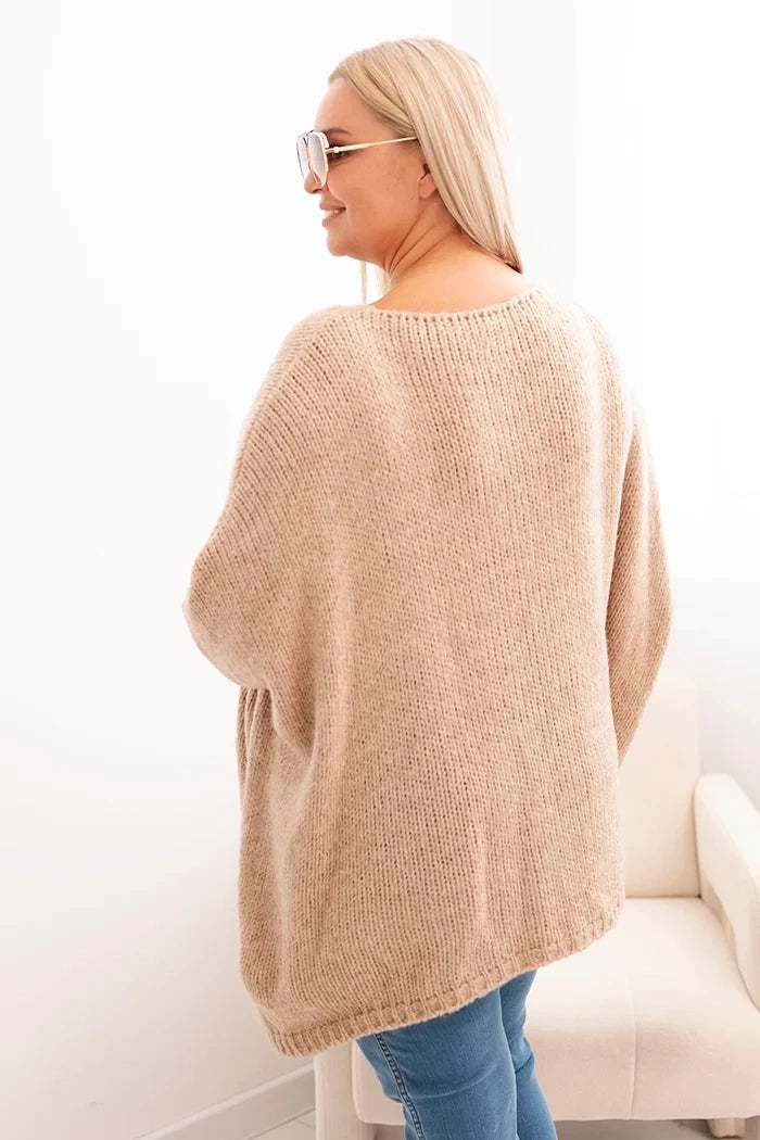 Dámsky sveter Plus Size z akrylom vo voľnom strihu a rukávom 3/4 camelový univerzálne